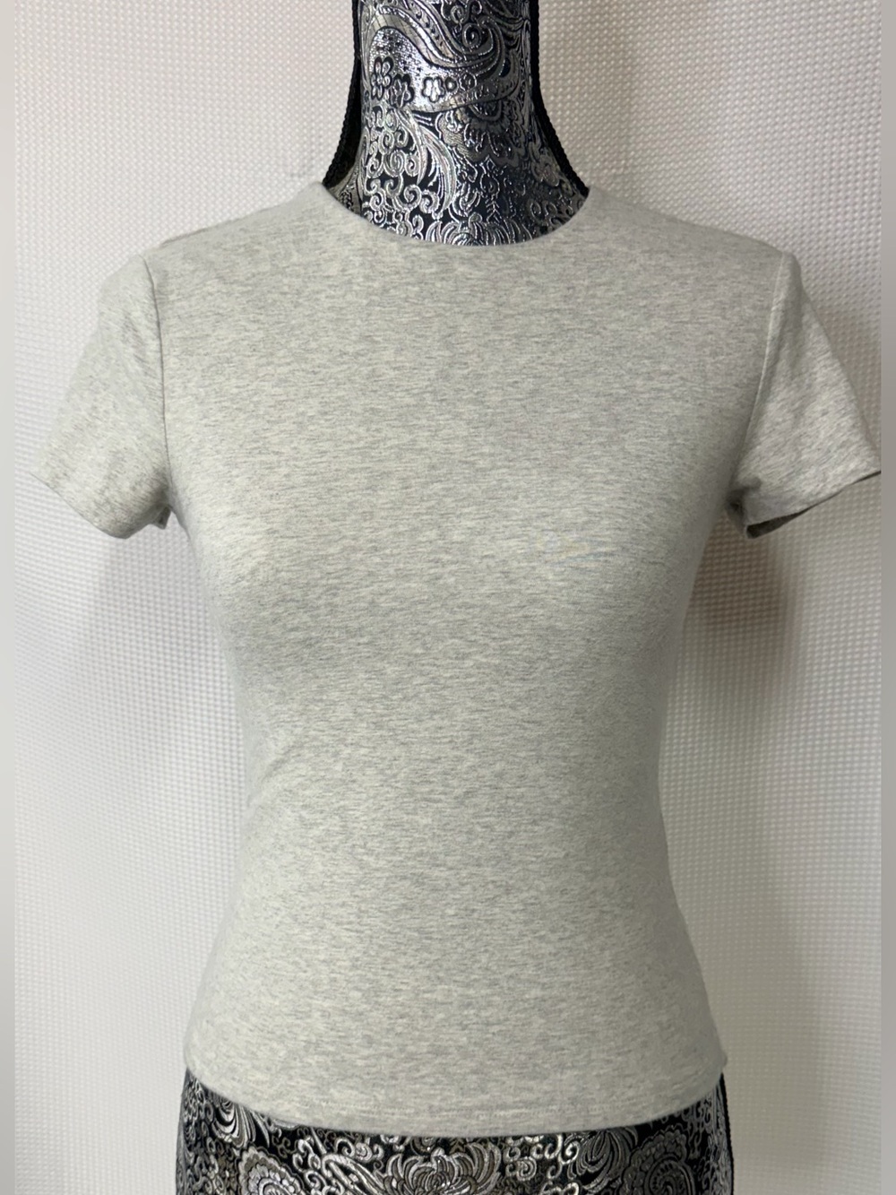 Abercrombie & Fitch Heather Light Gray Crewneck Short Sleeve Tee